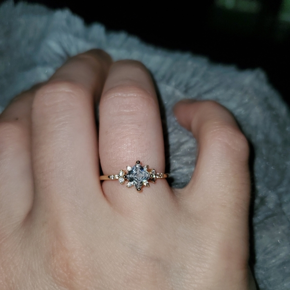 Gold princess cut stargaze  ring NEW